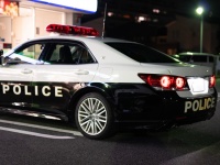 コンビニで『下半身露出』　市立中学校教師(23)逮捕　ズボンをおろして【女児に見せつける…】