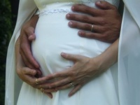 デキ婚、授かり婚……。言葉はちがえど、結婚前の妊娠についてどう思う？