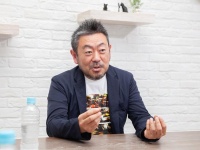 『０秒で動け』を上梓した伊藤羊一さん