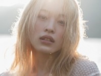 『美月 1st写真集 lxxe myself』⒞宝島社