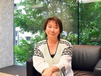 村山由佳さん