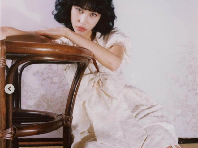 水原希子 昭和レトロでアンニュイな姿に絶賛の嵐 色っぽい 最高です 1ページ目 デイリーニュースオンライン