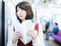 あ～最高っ！　男性が電車で「キュンとした女性」6選