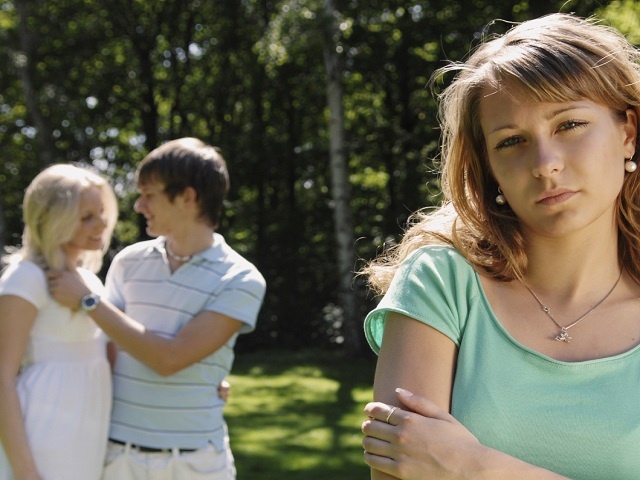 love-is-over-000003453508_Medium
