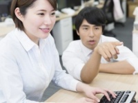 席移動してぇー！　実は会社で迷惑している「あの人のニオイ」4つ