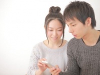 彼女が元カレと連絡をとっていたら、今カレは気になる？　⇒「YES」●●％