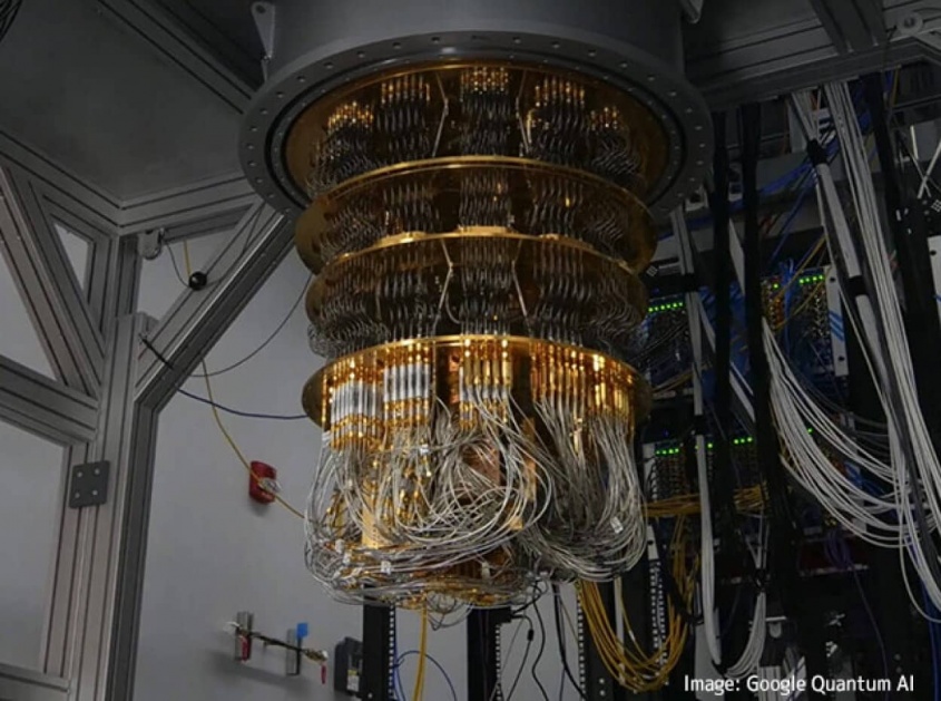Googleの量子コンピューターが世界最速のスパコンを大きく超える。47年かかる計算を数秒で処理