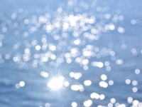 夏はやっぱり海水浴（画像はイメージ）