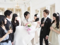 盛り上がるのはコレ！　結婚式の「友人の余興」ランキング【女子編】　2位「ダンス」