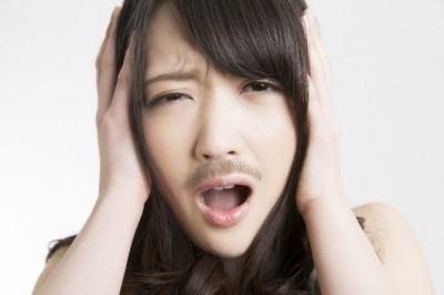 圧倒的大差！　「毛深い女性」VS「くさい女性」、付き合うならどっち？