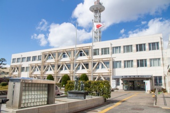 『3年前から40回盗撮』　区役所職員(46)停職＆降格処分　職員は「ストレスを解消するために…」