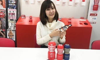 TENGA美人広報に聞く「エロトリビア」～クリスマスプレゼントにはTENGAがオススメな理由！～