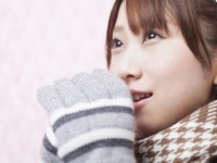 あたためてあげたい！　男性がグッとくる女性の冬のしぐさ10
