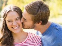 もう、あたし超シアワセ！　女子が愛されてると思う彼からのキス4つ！