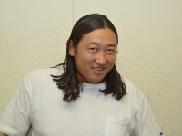 面白すぎて人気沸騰！『クリエイターズ・ファイル』の仕掛け人・ロバート秋山竜次に直撃　ブームの決め手は「時流を読まない」スタンス！？
