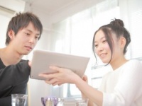 コレ聞かれたら脈アリ！　女子が気になる男性についしてしまう質問4選