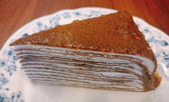 「パリパリチョコミルクレープ」