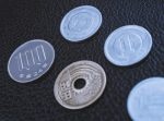 ああ今日から…　消費税10%の時代になったぞ！