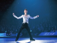 2/17発売『拝啓 羽生結弦さま』　「羽生さん独占インタビュー」2万字超！　【未公開フォト】を含む美麗グラビアも！！