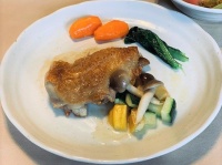 JA全農のレシピどおりにつくってみた「鶏もも肉」の料理（写真は、すべてJタウンネット記者撮影）