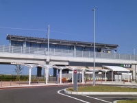 坂元駅の新駅舎（中樹知之さん撮影、Wikipediaより）