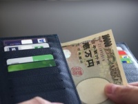 初デートで割り勘だったら、女子はどう思う？　「ガッカリする」……●●％