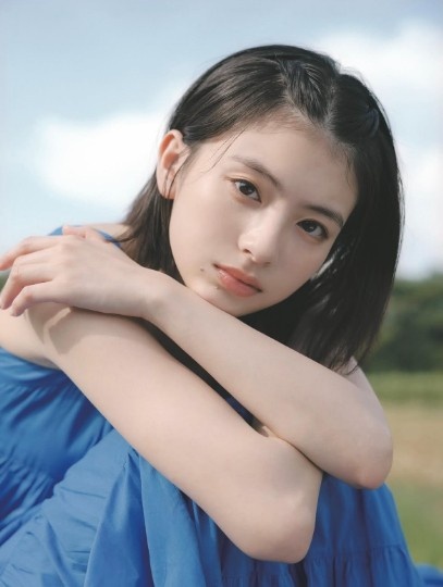 Instagram:出口夏希(@natsuki__deguchi__official)より