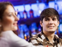 狙われてるよ!!　同性が教える、飲み会で下心があるときの男の言動6つ！