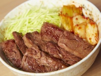 唯一無二の焼肉丼　丼やまののプレスリリース画像