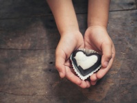 バレンタインデー間近　最近増えているチョコ男の存在