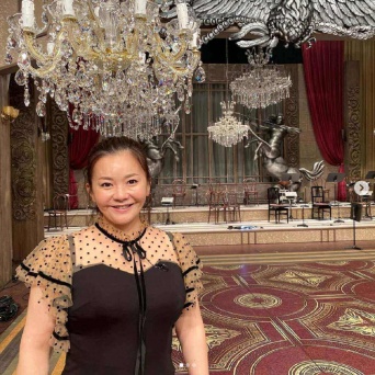 インスタグラム：華原朋美(@tomomi.kahala0908)より