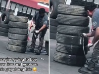 なぜ塗る？タイヤショップでタイヤを黒く塗装する現場を目撃