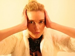 三十路を過ぎたらもうアウト？女子と言っても許される年齢とは