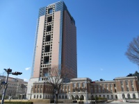 【教え子の男子生徒】と『何度も性交』　県立高校・女性教諭(30代)懲戒免職　教諭は「冷静な判断ができなかった…」