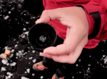 アイスランドの氷河の氷をレンズにして作ったカメラ。撮影時間はわずか１分間！