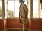 あの服の内側はどうなってるの？　１８世紀のイギリス人男性の正装に着替える映像。
