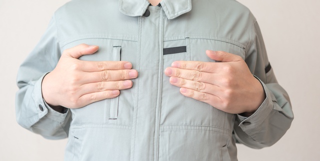 乳首の黒ずみはなぜ起こる？治す方法はないの！？