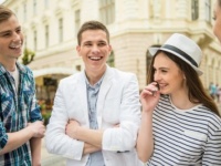 彼氏の友達に紹介されたときのOK／NG行動　～男が彼女を紹介する理由は？～