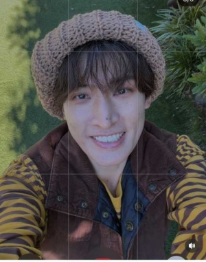 Snow Man向井康二の自然体オフが話題に