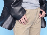 絶対やめて！　女子がドン引きする男性の「冬ファッション」7選