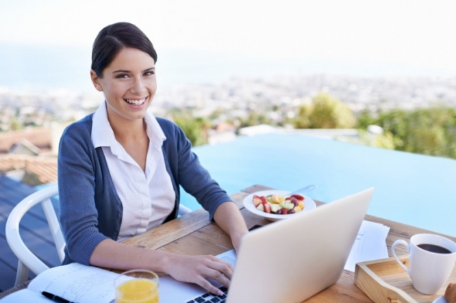iStock_000034135610_Small
