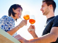 イイ女発見～！アラサーが飲むとモテる「カクテル」3タイプ