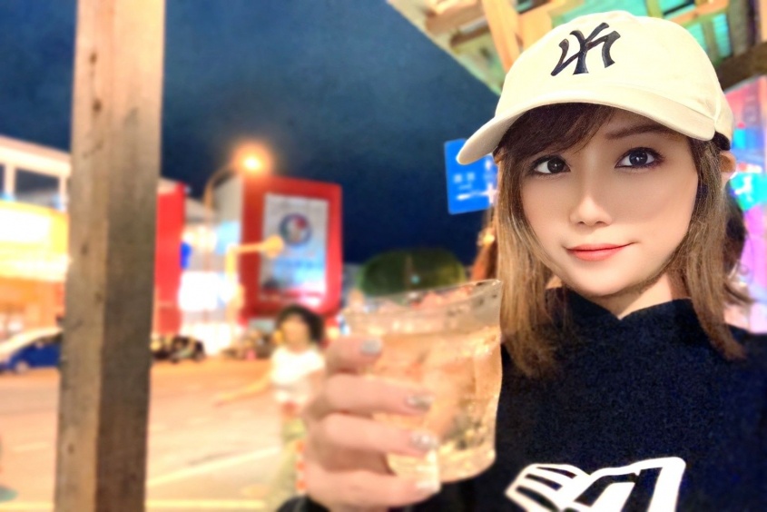 カワノアユミ