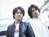 俳優の自分も、ガテン系の自分も。ありのままを見せる斉藤祥太・慶太の生き方