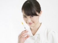 血液を見て失神!?　女性に聞いた「大人になっても注射が怖い理由」