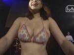 おっぱいが揺れる！　ライブでアイドルが“胸走”を披露
