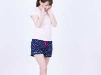 遠野なぎこ、ブログでウエストが97センチと告白