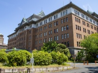 女子生徒に『何度もわいせつ行為』　中学校教諭(20代)懲戒免職　教諭は「異性として好意を持ってしまった…」