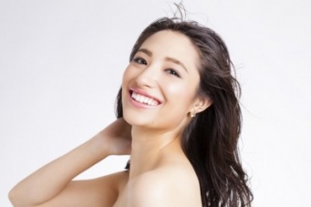 大人の魅力に大・興・奮！　アラサー女性が磨くべき6つの魅力