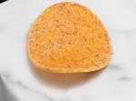 原材料には松茸も！　一箱５７００円の高級ポテトチップスが出た！